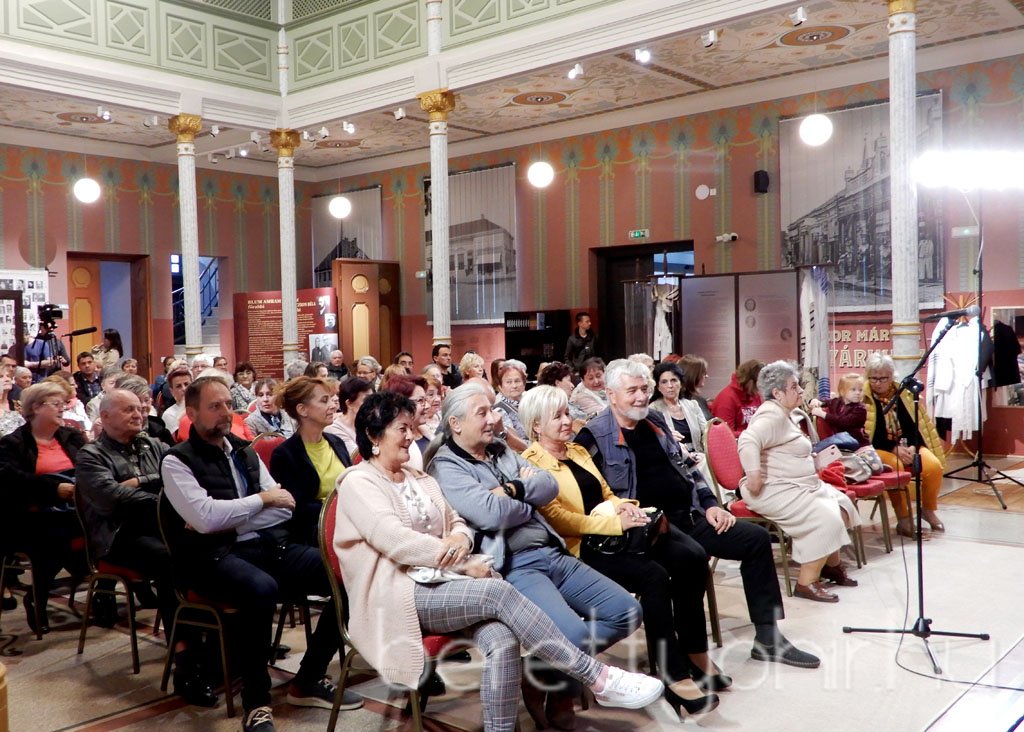 Kozma Orsi Quartet a Zsinagóga Kultúrtérben 01